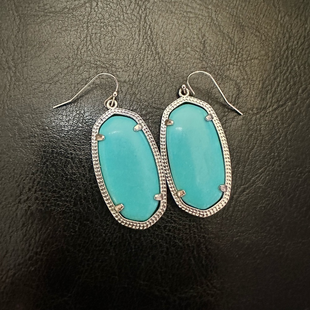 Kendra scott Turquiose Earrings🥰